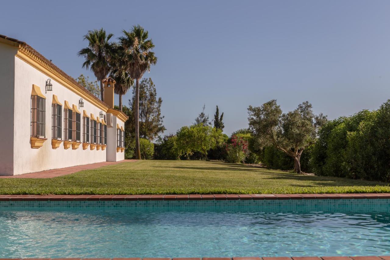 Cortijo Las Manoteras El Puerto de Santa Maria Exterior photo