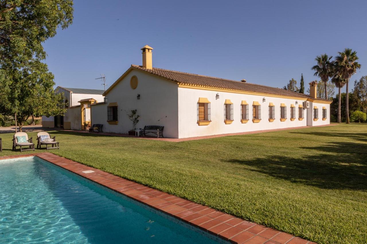 Cortijo Las Manoteras El Puerto de Santa Maria Exterior photo